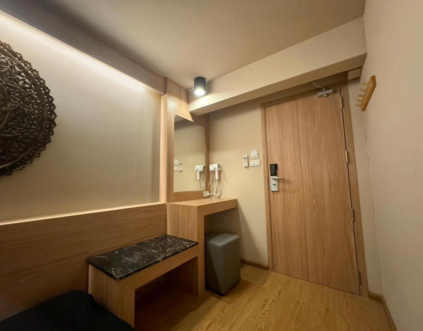 Mind Day Hostel Khaosan Bangkok Dış mekan fotoğraf